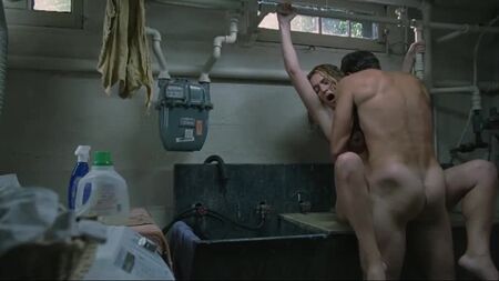 ケイト・ウィンスレット（2006年映画『リトル・チルドレン』でのケイト・ウィンスレットのラブシーン）
