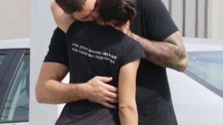 話題のアドリアナ・リマ、新しい彼氏とキス
