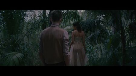 コートニー・イートン、岡本タオほか - 『パーフェクト』（2018）HD 1080p ヌード？セクシー！オンライン視聴 / 岡本タオ - 絶好調