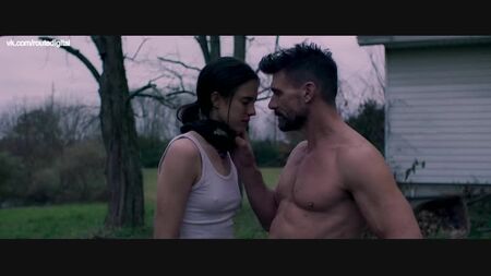 マーガレット・クォーリー ヌード – 『ドニーブルック』（米国 2018年） HD1080p ウェブ配信 / マーガレット・クォーリー – 『ドニーブルック』