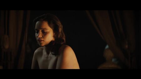 エミリア・クラークのヌード - 『Voice from the Stone』（2017）オンライン視聴 / エミリア・クラーク - 『Voice from the Stone』