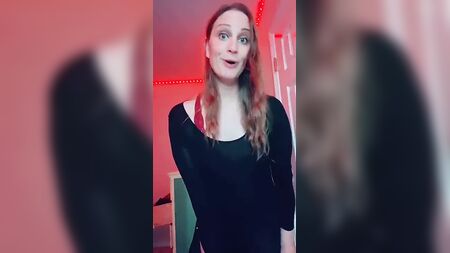 TikTokユーザーのブリン・ウッズがセクシーなお尻を披露