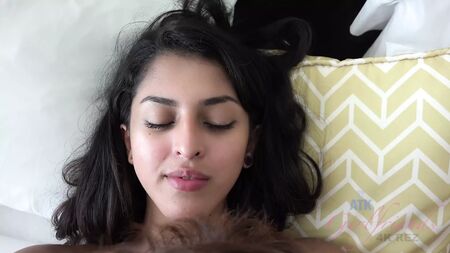ソフィア・レオーネとのバーチャルセックス
