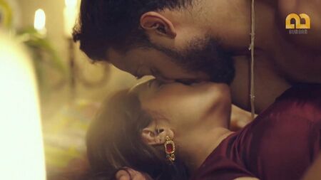 インドのウェブドラマのセックスシーン集
