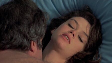 ニコラ・パジェット、ガブリエル・ドレイク ヌード - 『スープの中に女の子がいる』（1970年） HD 720p