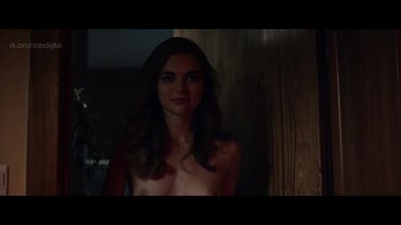 ジェニー・ボイドのヌード – 『ヘックス』（2018）1080p オンライン視聴 / ジェニー・ボイド – 『イービル・アイ』