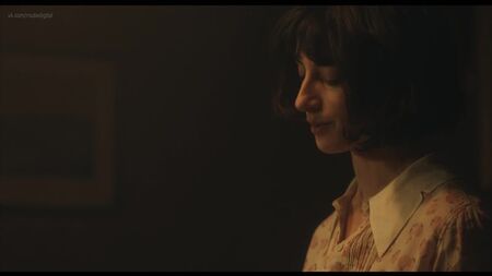 ナターシャ・オキーフ - 『ピーキー・ブラインダーズ』（2014）シーズン2第1話 HD 1080p ヌード？セクシー！オンライン視聴 / ナターシャ・オキーフ - 『ピーキー・ブラインダーズ』
