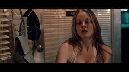 レイチェル・ニコルズ セクシー - P2 (2007) HD 1080p