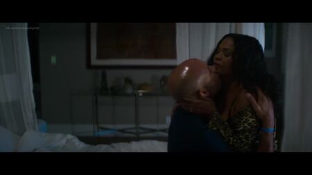 マヤ・ストヤン、ニア・ロング - 『Fatal Affair』（2020）HD 1080p ヌード？セクシー！視聴 / マヤ・ストヤン、ニア・ロング、ケイト・J・スミス - 『Fatal Affair』