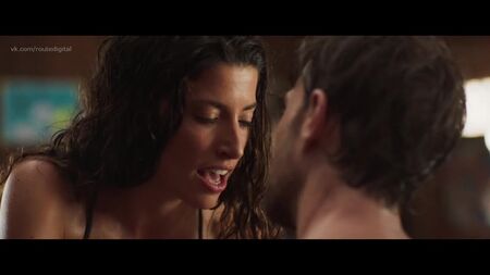 Tania Raymonde - Deep Blue Sea 3 (2020) HD 1080p ヌード？セクシー！オンライン視聴 / タニア・レイモンド - ディープ・ブルー・シー 3