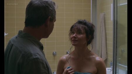 エッシー・デイヴィス、エライザ・スキャンレン - 『Babyteeth』（2019）HD 1080p ヌード？セクシー！オンライン視聴 / エッシー・デイヴィス、エライザ・スキャンレン - 『Babyteeth』